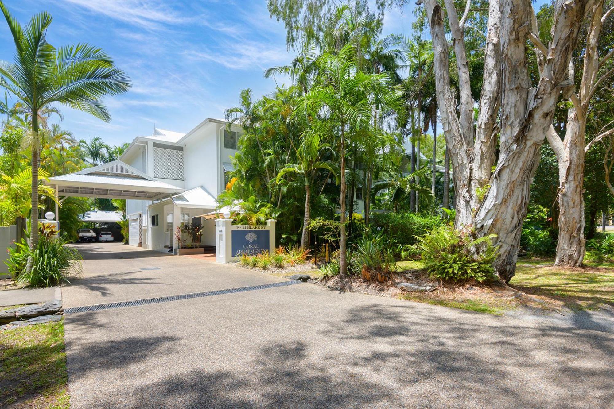 Coral Apartments Port Douglas Ngoại thất bức ảnh