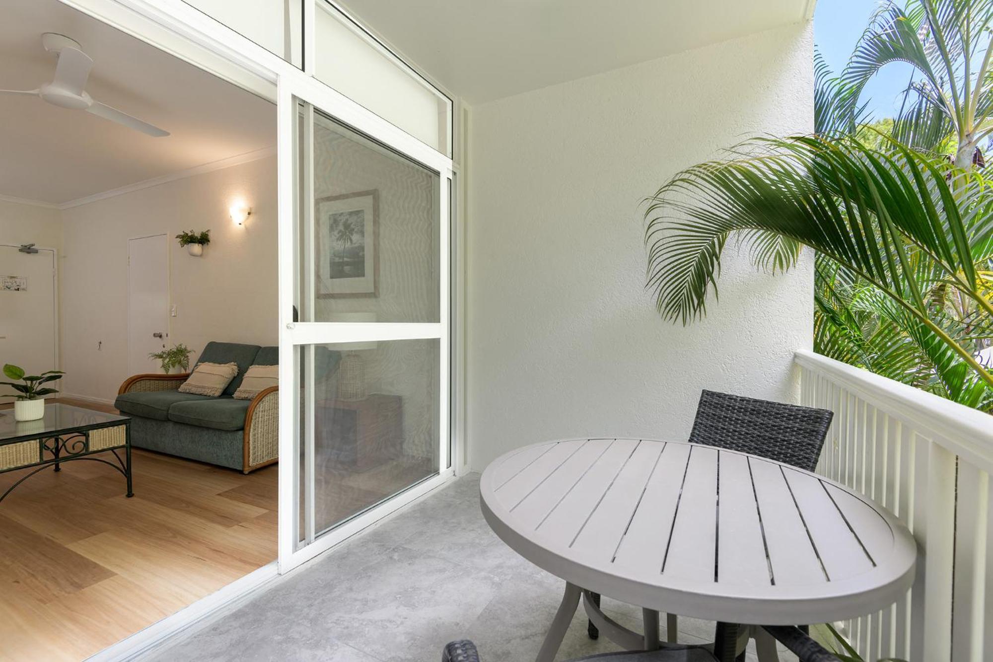 Coral Apartments Port Douglas Ngoại thất bức ảnh