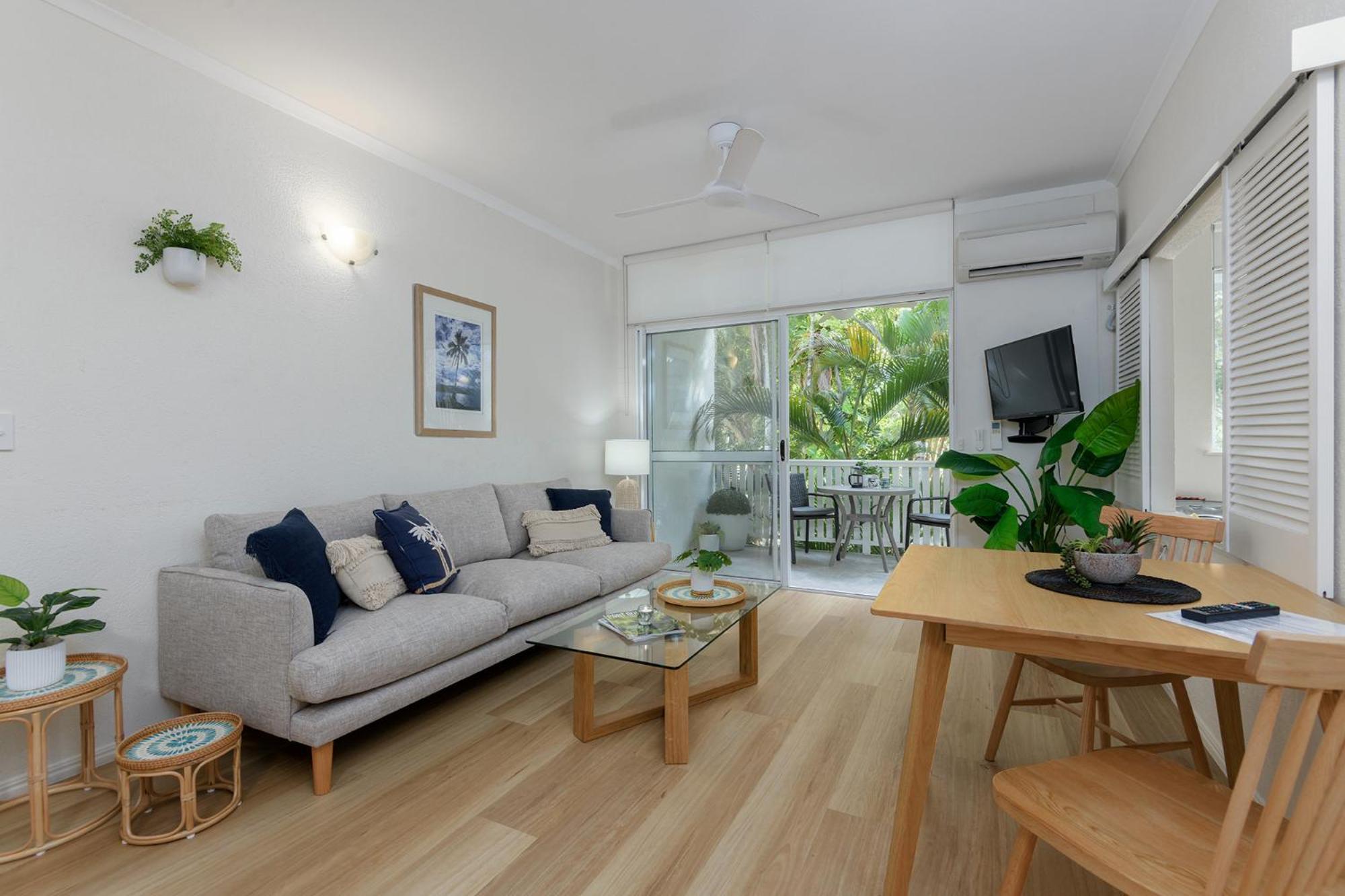 Coral Apartments Port Douglas Ngoại thất bức ảnh